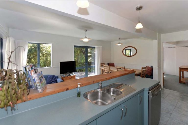 Photo of property in Atholwood Luxury Accommodation, 118 Bronte Road East, Bronte, Upper Moutere, 7173