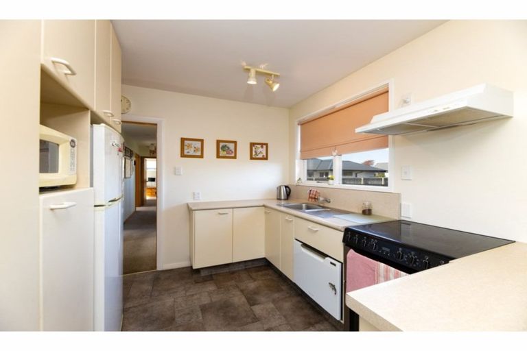 Photo of property in 174 Bower Avenue, New Brighton, Christchurch, 8083
