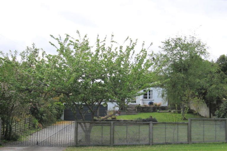 Photo of property in 64 Taupo View Road, Taupo, 3330