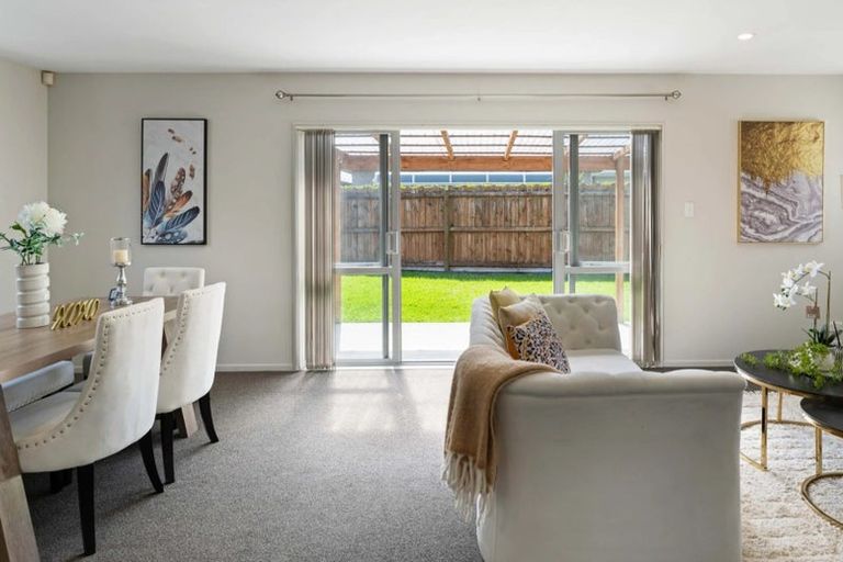 Photo of property in 35 Arion Road, Takanini, 2112