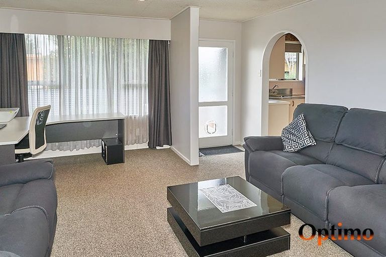 Photo of property in 706a Pioneer Highway, Takaro, Palmerston North, 4412