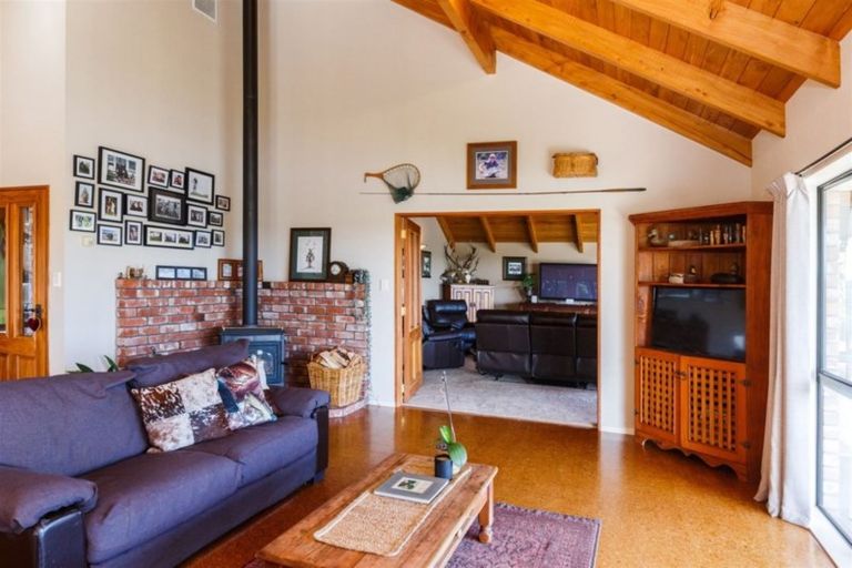 Photo of property in 556 Poplar Road, Opiki, Palmerston North, 4474