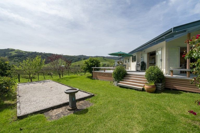 Photo of property in 23 Kawhero Drive, Kuaotunu, Whitianga, 3592