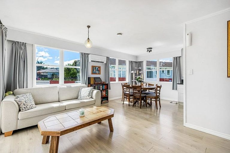 Photo of property in 101 Cargill Street, Papakura, 2110