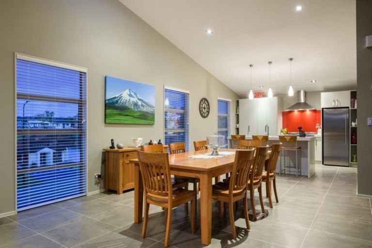 Photo of property in 30 Buxton Place, Ohauiti, Tauranga, 3112