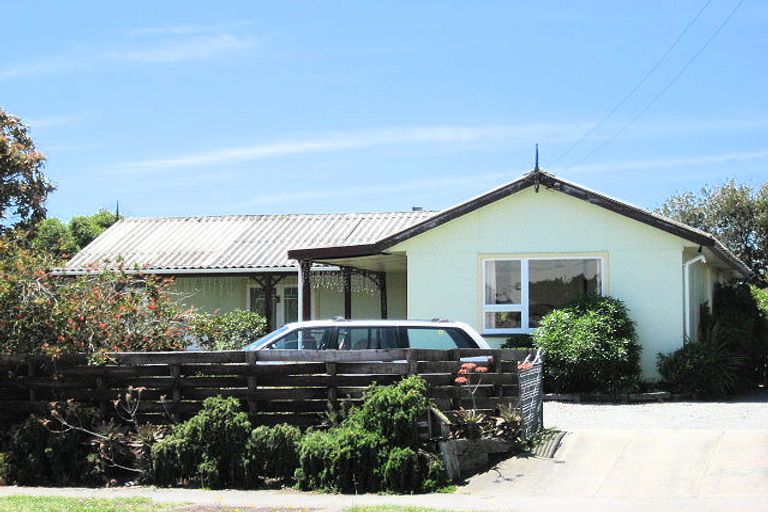 Photo of property in 159 Pine Avenue, South New Brighton, Christchurch, 8062