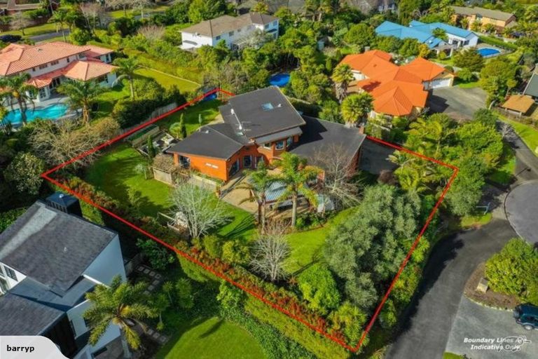 Photo of property in 28 Oakford Park Crescent, Greenhithe, Auckland, 0632
