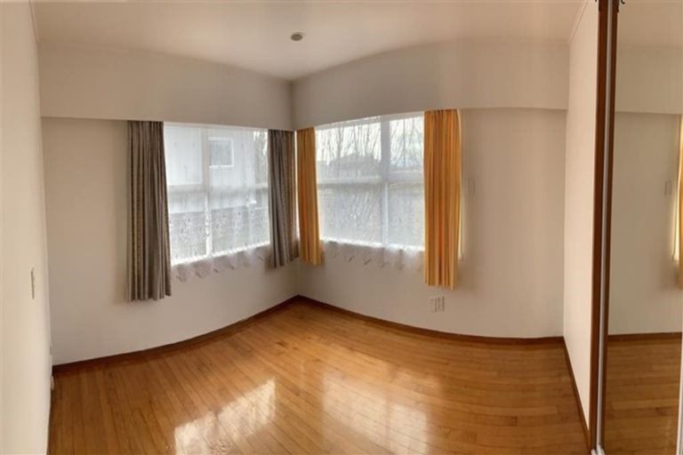 Photo of property in 77 Macleans Road, Bucklands Beach, Auckland, 2014