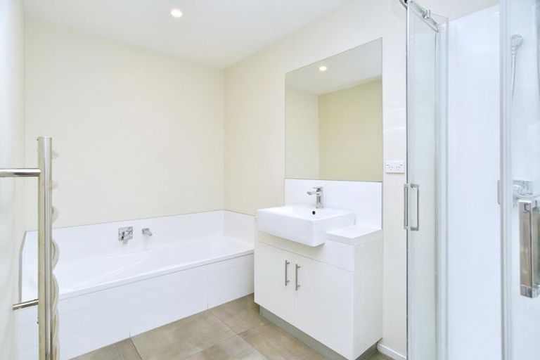 Photo of property in 51b Grafton Street, Waltham, Christchurch, 8011