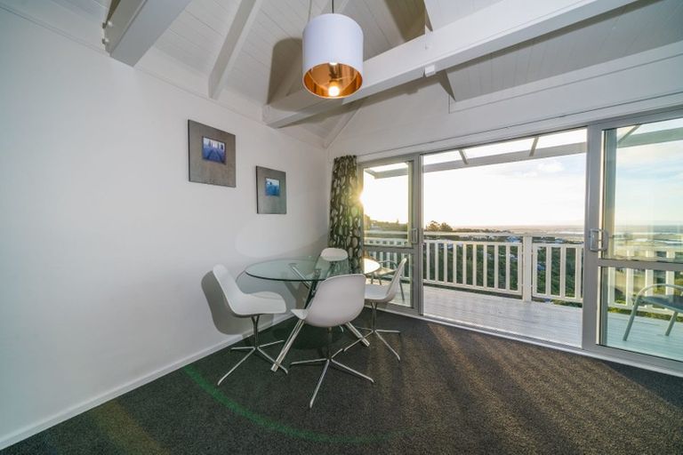 Photo of property in 2/144 Soleares Avenue, Mount Pleasant, Christchurch, 8081