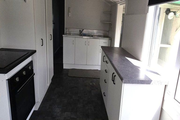 Photo of property in 45 Avenue Road, Foxton, 4814