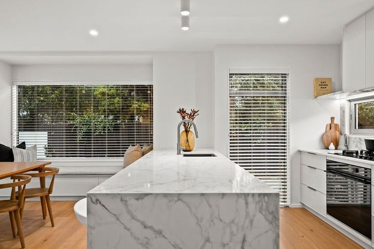 Photo of property in 20a Gordon Avenue, St Albans, Christchurch, 8014