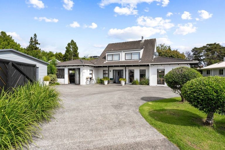 Photo of property in 130 Moana Anu Anu Avenue, Whangamata, 3620
