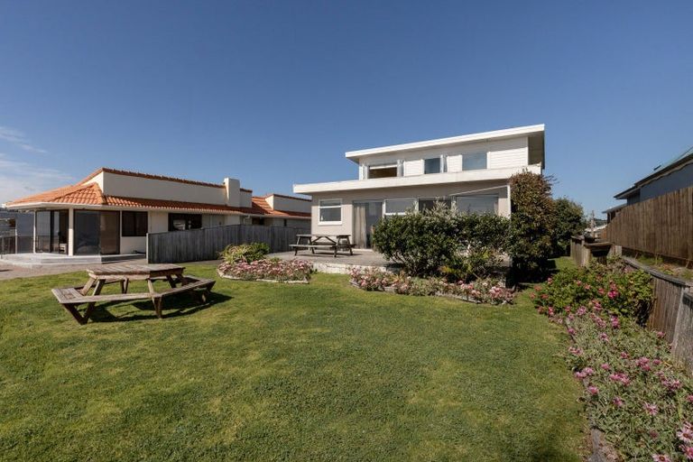 Photo of property in 155 Oceanbeach Road, Mount Maunganui, 3116