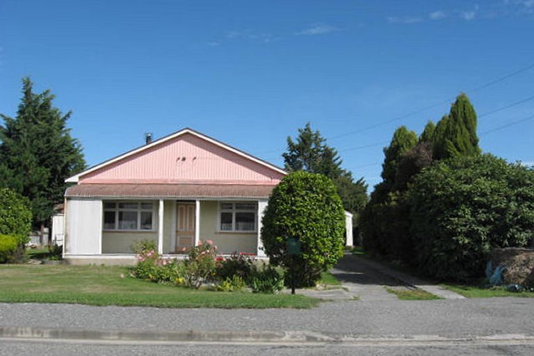 Photo of property in 14 Robinson Street, Rakaia, 7710