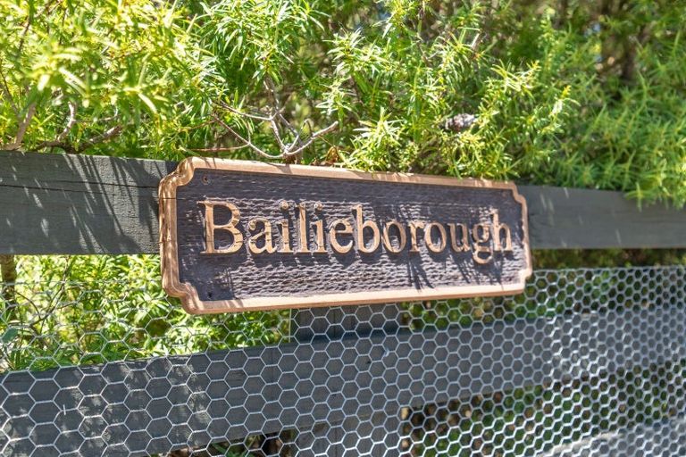 Photo of property in 151 Lincoln Road, Carterton, 5713