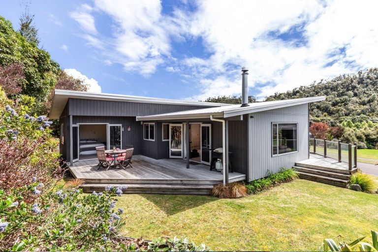 Photo of property in 11 Poriwira Drive, Kuratau, Turangi, 3381