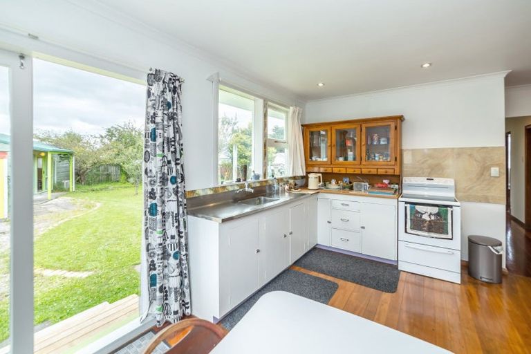 Photo of property in 10 Watt Street, Featherston, 5710