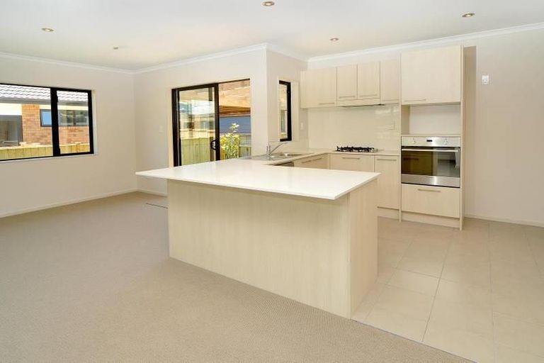 Photo of property in 144b Wellington Street, Howick, Auckland, 2014