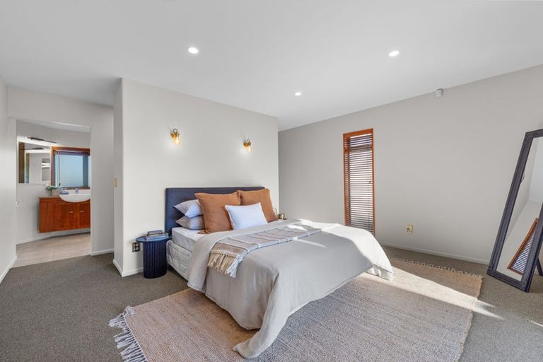 Photo of property in 128 Lake Terrace Road, Burwood, Christchurch, 8061