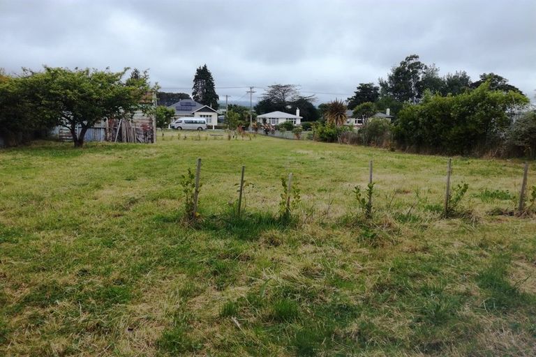 Photo of property in 12 Sneyd Street, Tuatapere, 9620