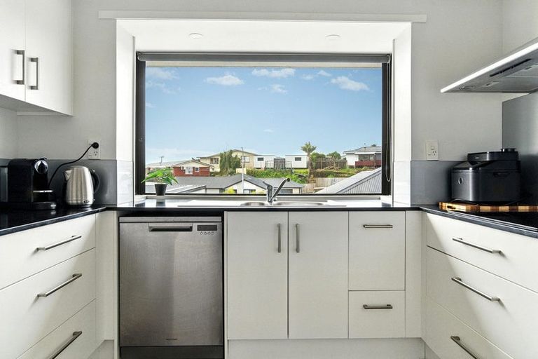 Photo of property in 14 Oroua Street, Te Puke, 3119