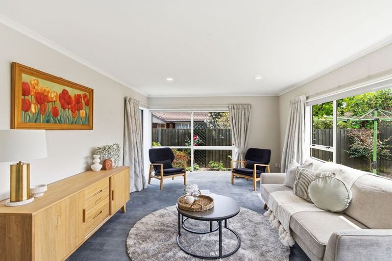 Photo of property in 2/60 Lancewood Drive, Halswell, Christchurch, 8025