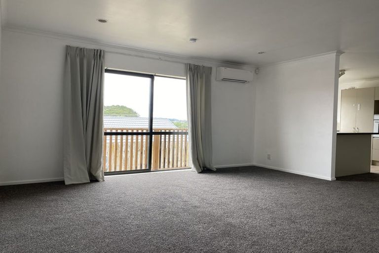 Photo of property in 227 Triangle Road, Massey, Auckland, 0614