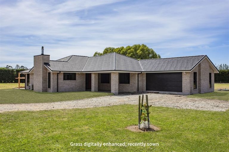 Photo of property in 23 Neeves Road, Kaiapoi, 7691