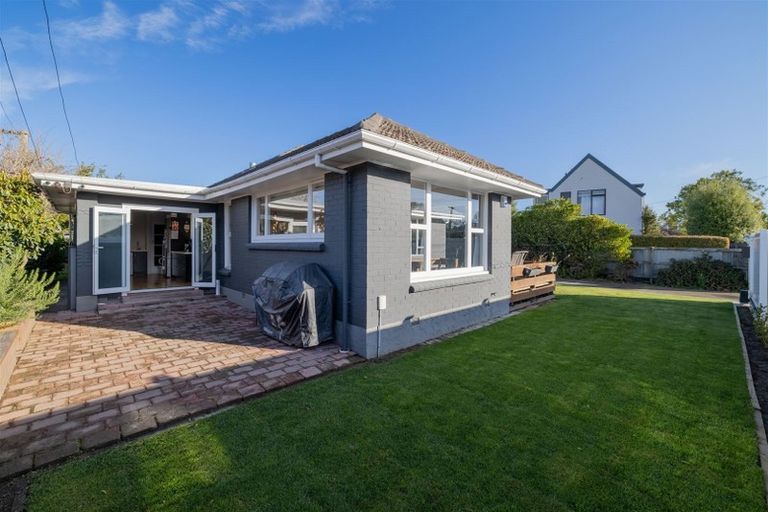 Photo of property in 66 Ranfurly Street, St Albans, Christchurch, 8014