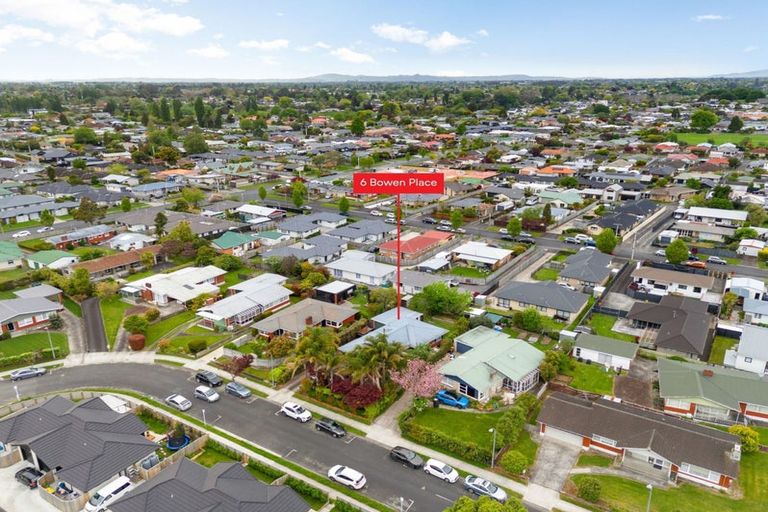 Photo of property in 6 Bowen Place, St Andrews, Hamilton, 3200