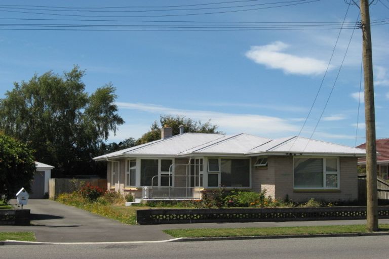 Photo of property in 2/148a Avonhead Road, Avonhead, Christchurch, 8042