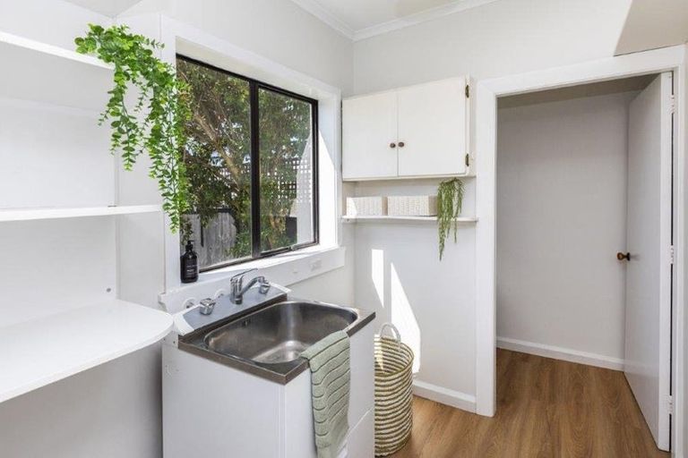 Photo of property in 202 Wairakei Road, Bryndwr, Christchurch, 8053