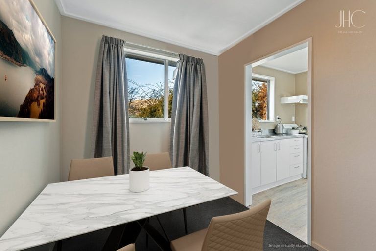 Photo of property in 66b Molyneux Avenue, Cromwell, 9310