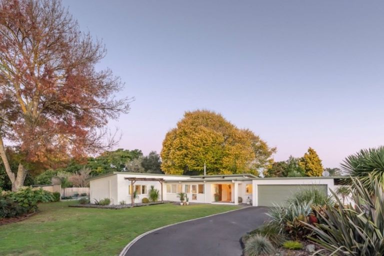 Photo of property in 190 Thornton Road, Cambridge, 3434