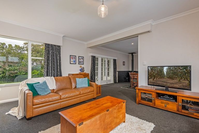 Photo of property in 961 Lockwood Road, Kairanga, Palmerston North, 4475