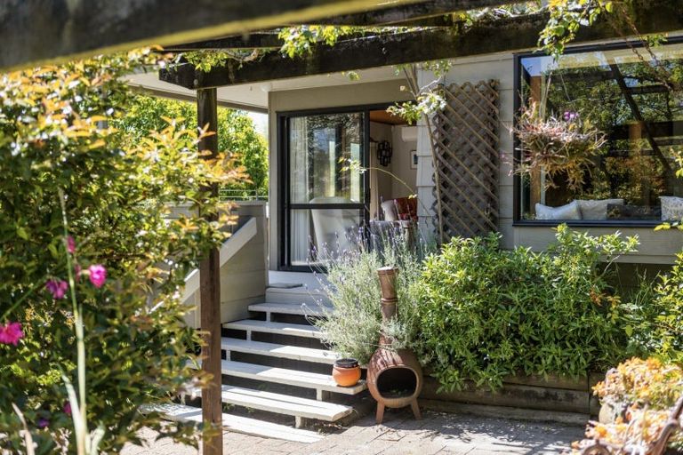 Photo of property in 125 Waitaha Road, Welcome Bay, Tauranga, 3112