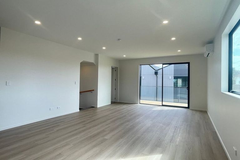 Photo of property in 24 Clementine Place, Bucklands Beach, Auckland, 2014