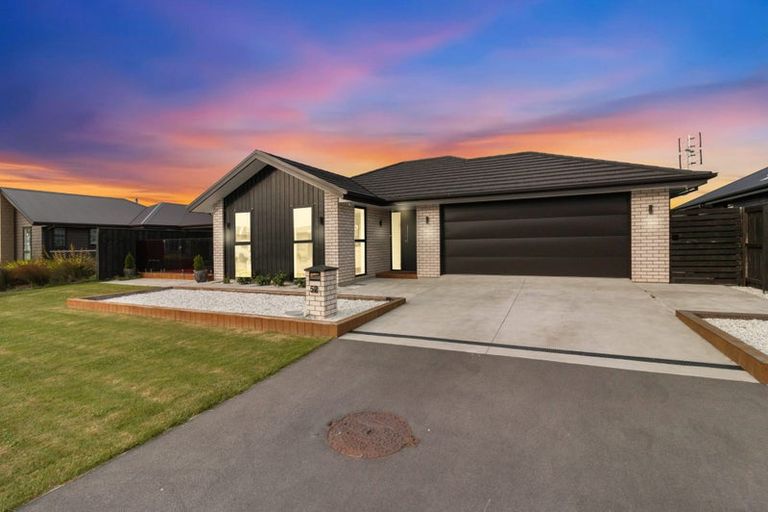 Photo of property in 52 Hardingstone Drive, Rolleston, 7615