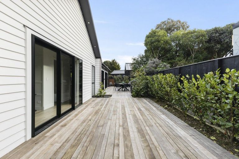 Photo of property in 41a Te Awe Awe Street, Hokowhitu, Palmerston North, 4410