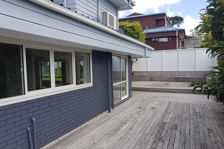 Photo of property in 1/23 Harley Road, Takapuna, Auckland, 0622