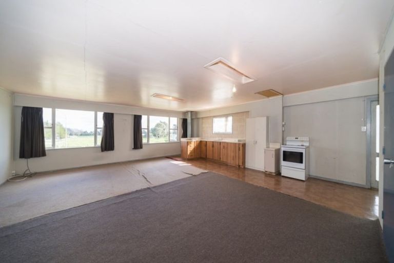 Photo of property in 1662 State Highway 3, Awahuri, Palmerston North, 4479