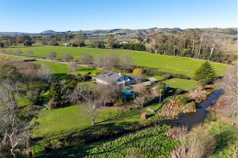 Photo of property in 338 Manaia Road, Homebush, Masterton, 5885