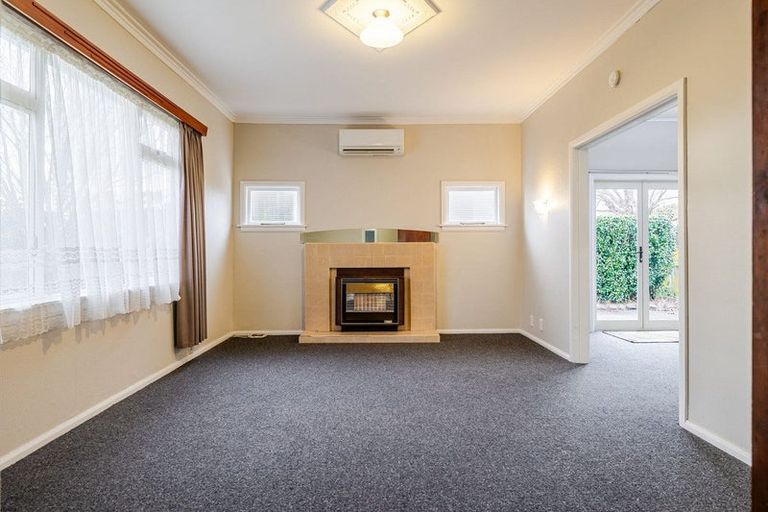 Photo of property in 26 Puriri Terrace, Roslyn, Palmerston North, 4414