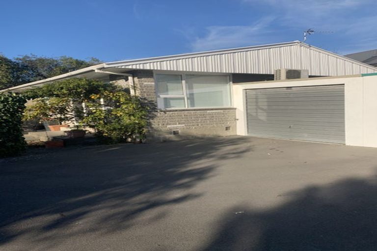 Photo of property in 3/504 Barbadoes Street, Edgeware, Christchurch, 8013