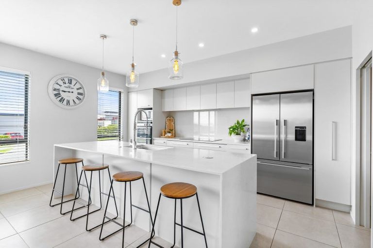 Photo of property in 9 Motukaraka Drive, Beachlands, Auckland, 2018