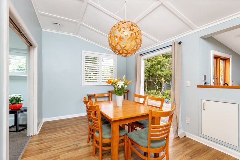 Photo of property in 48 Jellicoe Street, Greytown, 5712