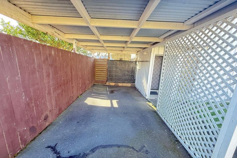 Photo of property in 1/15 Roseberry Avenue, Birkenhead, Auckland, 0626