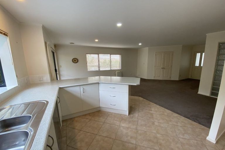 Photo of property in 8 Pegasus Terrace, Gulf Harbour, Whangaparaoa, 0930