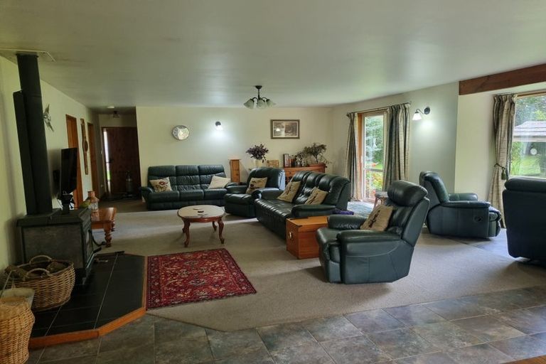 Photo of property in 42 Leeston Lake Road, Leeston, 7632